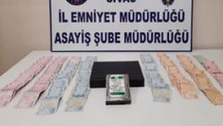 Sivas'ta görüntüleri yok etmek isteyen hırsız, hard disk ve paralarla yakalandı