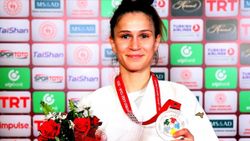 Milli judocu Gülkader Şentürk'ten Antalya'da bronz madalya