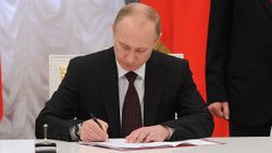Vladimir Putin, iki dönem daha devlet başkanı adayı olabilecek