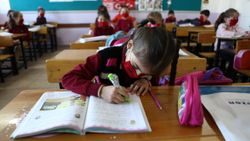 Erzurum'da okullar kapandı mı? Hangi sınıflar yüz yüze eğitime devam edecek?