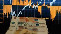 Rus rublesinde değer kaybı sürüyor