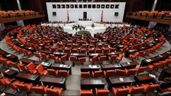 Ekonomiye ilişkin düzenlemeler içeren kanun teklifi TBMM'de kabul edildi