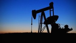 Libya'nın ihracatı durdurmasıyla petrol fiyatları arttı
