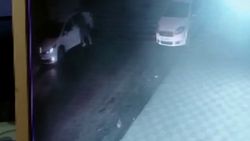 Ataşehir'de yeni aldığı aracını saniyeler içerisinde çaldılar