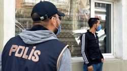Edirne’de ekmek almaya çıkan koronavirüs hastası yakalandı