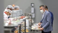 Fuat Oktay, işçilerle yaptığı sahur sonrası açıklamalarda bulundu