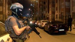 Esenyurt'ta rehin alındığını söyleyen kişi, polis operasyonuyla kurtarıldı