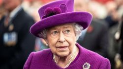 Kraliçe Elizabeth kendi alkol markasını kurdu