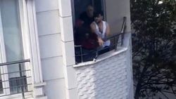 Esenyurt’ta bir kadın oğlu ve eşinden dayak yedi
