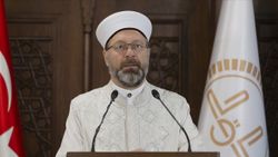 Ali Erbaş: Filistin halkına büyük bir soykırım yapılıyor