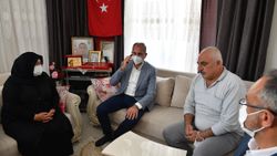 Gaziantep'teki şehit ailesi Cumhurbaşkanı Erdoğan'la görüştü