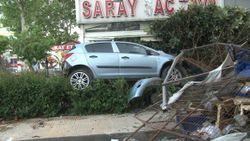 Esenyurt’ta ehliyetsiz sürücü kaza yaptı