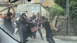 Meydan muharebesi değil, kız kaçırma kavgası: Beyoğlu sokakları karıştı