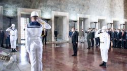 Muharrem İnce'den Anıtkabir'e ziyaret