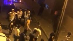 Sultanbeyli’de kısıtlama saatinde müzikli eğlence