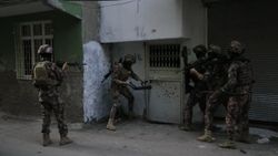 Adana merkezli 3 ilde PKK/KCK'ya operasyon