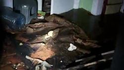 Gebze'de sobayı mazotla tutuşturmak isterken evi de kendisini de yaktı