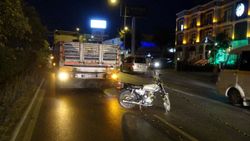 İzmir'de tırla çarpışan motosikletin sürücüsü öldü