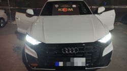 İzmir'de gümrük kaçağı otomobil ele geçirildi