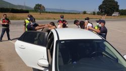 Bursa'da zehir tacirleri suçüstü yakalandı