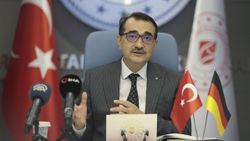 Fatih Dönmez: Alman girişimleri, Türk enerji sektörüne 25 milyar euro yatırım yaptı