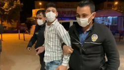 Bursa'da Suriyeli gencin üzerinden polis rozeti ve ruhsatsız tabanca çıktı