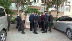 Kırıkkale'de tartıştığı eşini boynundan bıçakladı