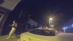 Şişli’de dayak yiyen kadının yardımına motosikletli grup koştu