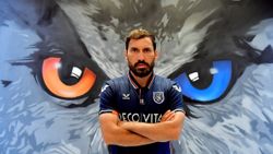 Galatasaray'dan Başakşehir'e: Şener Özbayraklı kimdir? Şener Özbayraklı'nın biyografisi..