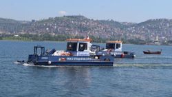 İzmit Körfezi'nde müsilaj temizlendi, balıkçılar açıldı