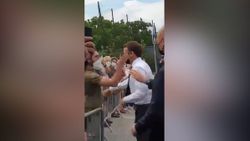 Emmanuel Macron'a tokat atan kişiye 18 ay hapis cezası