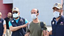 Adana’da FETÖ'cü müdür yardımcısı hücre evinde yakalandı