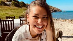 Aslı Enver, yeni aşkıyla görüntülendi