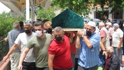 Gemi kazasında hayatını kaybeden balıkçılar toprağa verildi