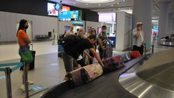 Rus turistler aylar sonra Türkiye'de