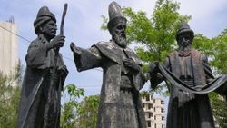 YKS'ye damga vurdu: Marangozluk yapan din adamı kimdir?