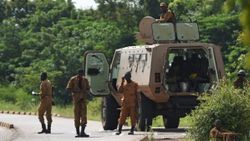 Nijer ve Burkina Faso'dan ortak operasyon: 100 terörist yakalandı