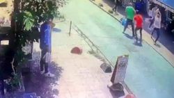 Taksim’de esnafın meydan kavgası