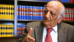 Yazar ve bilim adamı Fuat Sezgin'in vefatının üçüncü yılı