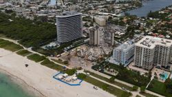 Miami'de bir kısmı çöken 13 katlı binada ölenlerin sayısı yükseldi