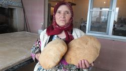 Balıkesir'da evde ekmek yaparak işe başladı, şimdi 3 fırını var