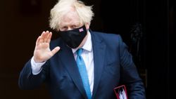 İngiltere Başbakanı Boris Johnson karantinaya girdi