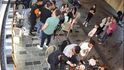 İstanbul’un göbeğinde laf atma kavgası