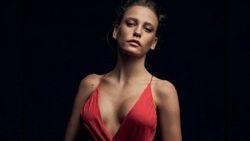 Şahmeran dizisi bomba gibi geliyor! Serenay Sarıkaya'nın partneri belli oldu! İşte o isim..