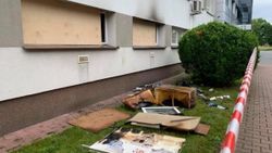 Polonya’da koronavirüs aşı merkezi kundaklandı