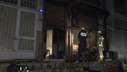 Kadıköy'de depo yandı