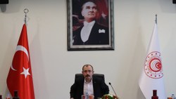 Mehmet Muş: Cumhuriyet tarihinde ilk kez ihracatta 200 milyar doları geçtik