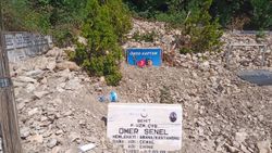 Kastamonu'da şehit mezarını komandolar temizledi