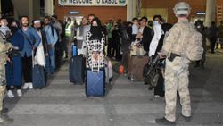 Afganistan'daki Türk vatandaşlar tahliye edildi