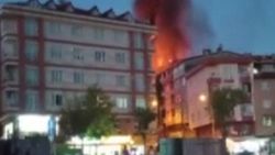 İstanbul'da bir gecekonduda yangın çıktı